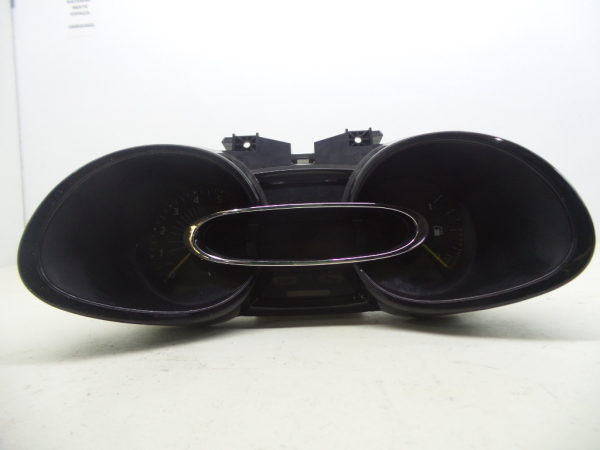 Quadrante / painel de instrumentos RENAULT Clio IV (BH_)