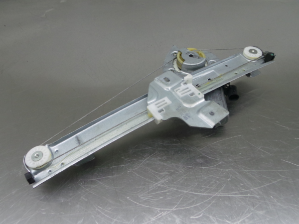 Alzavetro posteriore destro DACIA Duster (HS_) Imagem-1