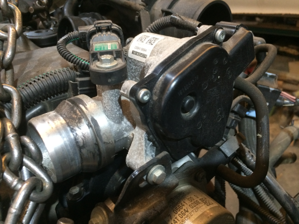 Corpo borboleta RENAULT Clio IV (BH_)