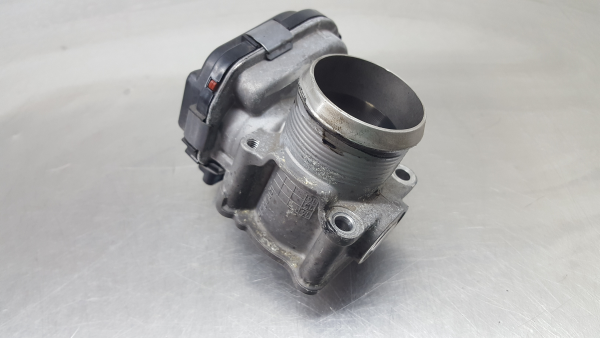 Cuerpo Mariposa/ Aceleración PEUGEOT 5008 I (0U_, 0E_) Imagem-1