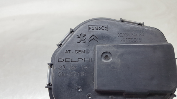 Cuerpo Mariposa/ Aceleración PEUGEOT 5008 I (0U_, 0E_) Imagem-4