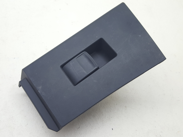 Left Rear window control TOYOTA Auris Hatchback (_E18_)