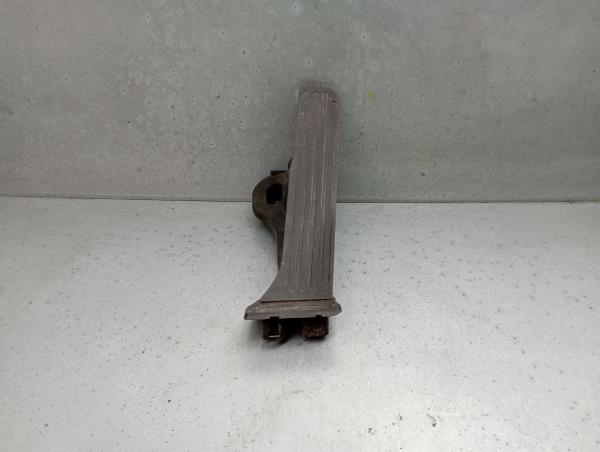 Pedal acelerador VOLKSWAGEN Passat Variant (3C5)