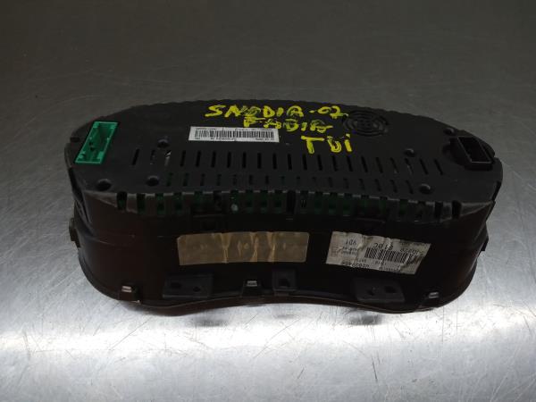 Quadrante / painel de instrumentos SKODA Fabia II Hatchback (542, 5J) Imagem-1