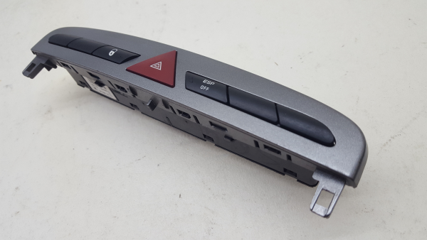 Commande / interrupteur multifonctions PEUGEOT 308 SW Imagem-1