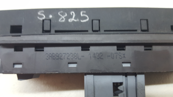 Comando multifunzione VOLKSWAGEN Passat Variant (365) Imagem-4