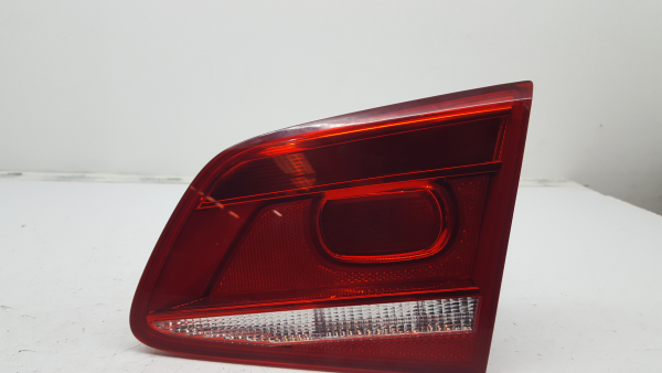 Fanale Destro Baule VOLKSWAGEN Passat (362)