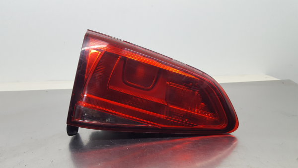 Left Tailgate light  VOLKSWAGEN Golf VII (5G1, BQ1, BE1, BE2)