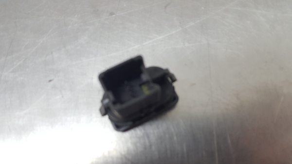 Mando / interruptor elevalunas delantero derecho FORD C-Max (DM2) Imagem-1