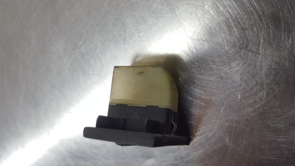 Commande / interrupteur lève-vitre Avant gauche ALFA ROMEO 146 (930_) Imagem-2