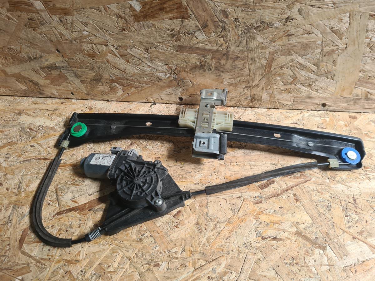 Elevalunas delantero derecho SEAT Mii (KF1)