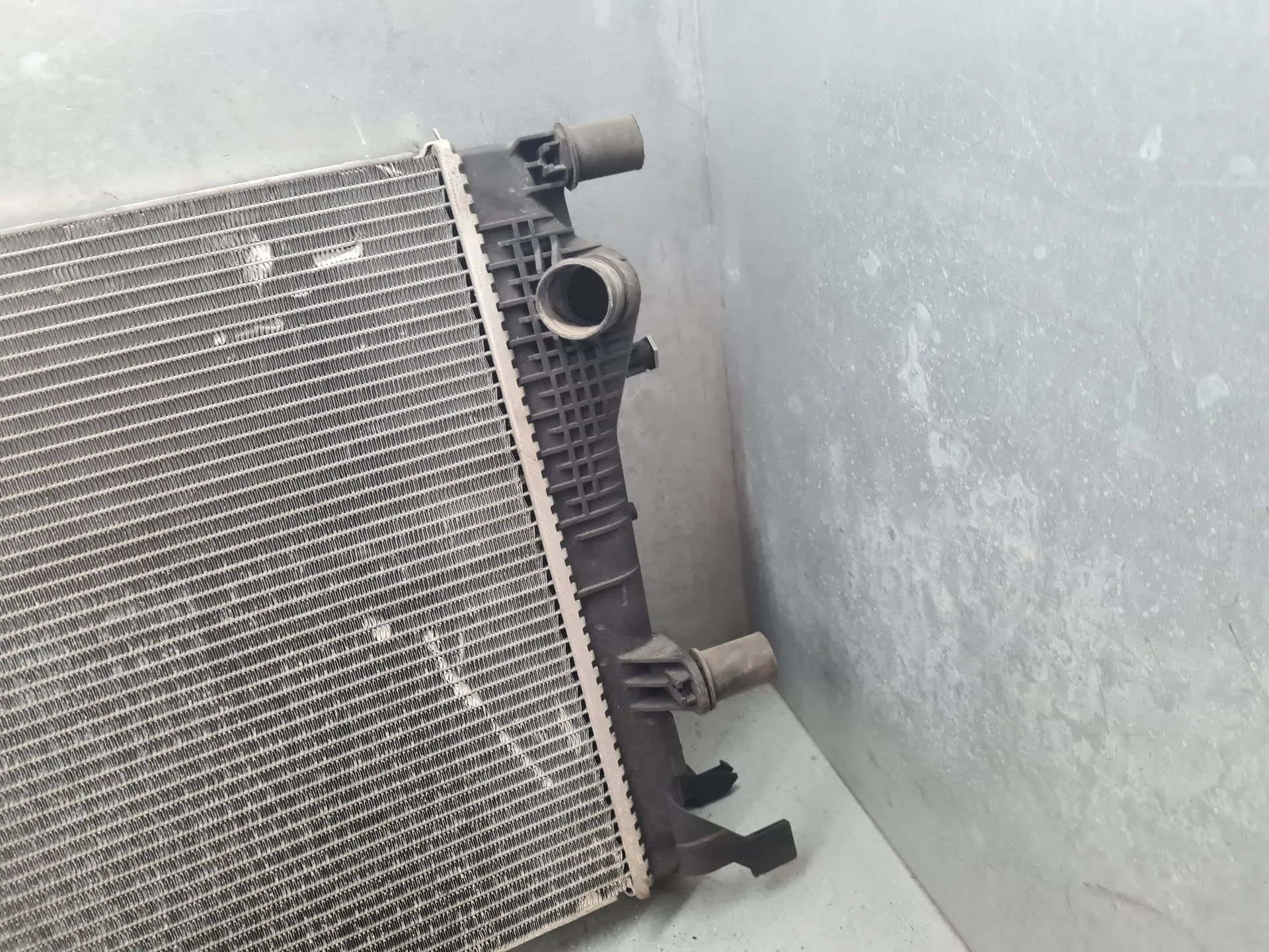 Water radiator RENAULT Megane III (BZ0_) Imagem-1