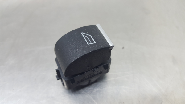 Mando / interruptor elevalunas delantero derecho FORD Focus III Imagem-1