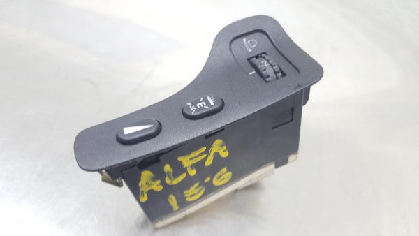 Comando / botão / interruptor multifunções ALFA ROMEO 156 (932_) Imagem-1