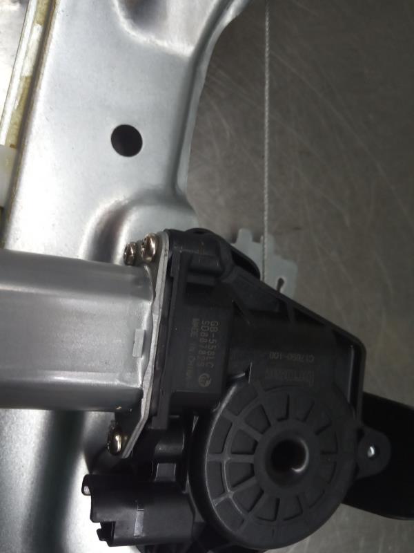 Alzavetro posteriore sinistro RENAULT Kadjar (HA_, HL_) Imagem-4