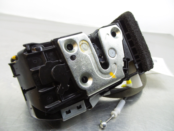 Cerradura / cierre puerta delantero derecho RENAULT Kadjar (HA_, HL_)