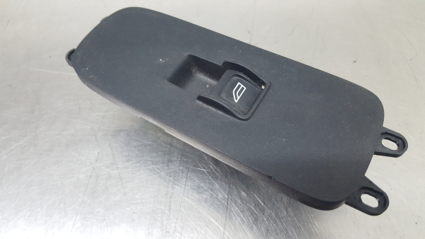 Mando / interruptor elevalunas delantero derecho VOLVO C30 Imagem-1