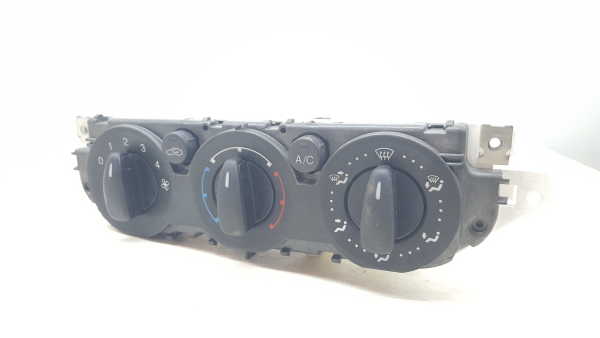 Climate control FORD C-Max (DM2)