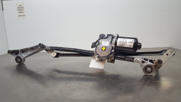 Essuie-glace moteur avant MERCEDES-BENZ Classe A (W176)