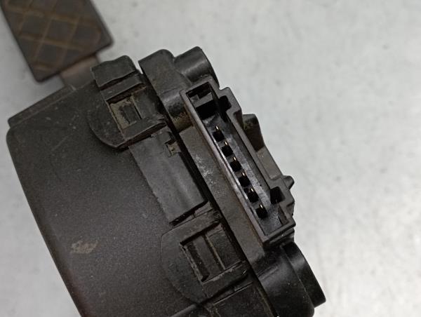 Pedal acelerador VOLKSWAGEN Polo (6R, 6C) Imagem-3