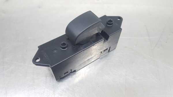 Comando / interruttore alzacristallo anteriore destro MITSUBISHI Colt III (C5_A)