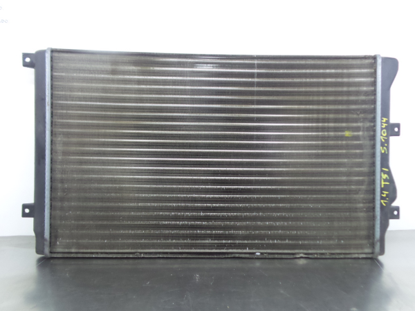 Radiateur d'eau VOLKSWAGEN Scirocco (137, 138)