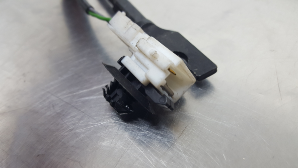 Pré-tensor cinto frente esquerdo RENAULT Clio III (BR0/1, CR0/1) Imagem-2