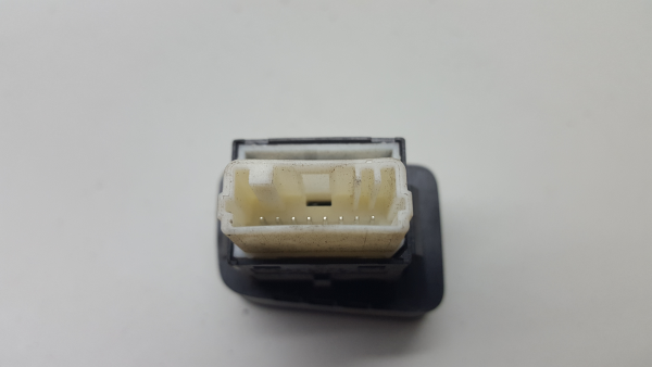 Botão / interruptor travão de parque TOYOTA Auris Hatchback (_E18_) Imagem-2