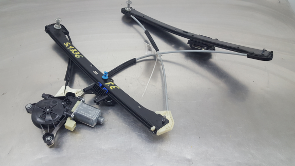 Lève-vitre avant gauche AUDI A3 Limousine (8VS, 8VM) Imagem-1