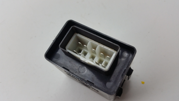 Centralina do fecho central SSANGYONG Musso (FJ) Imagem-1