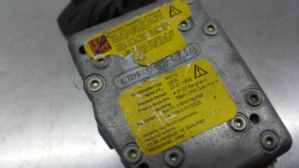 Pré-tensor cinto trás esquerdo AUDI A3 (8L1) Imagem-2