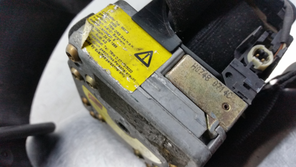 Cintura Pretensionatore posteriore sinistra AUDI A6 (4B2, C5) Imagem-2