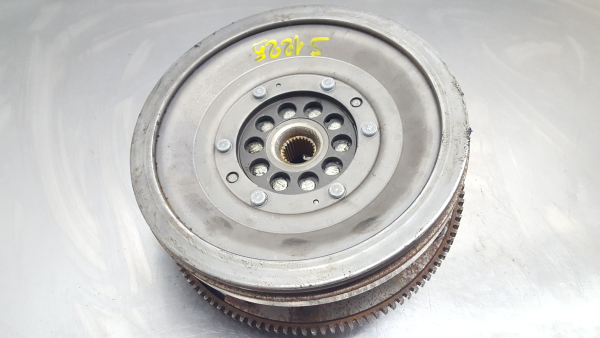 Flywheel AUDI Q5 (8R) Imagem-2