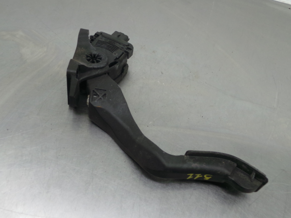 Pedal acelerador PEUGEOT 308 (4A_, 4C_)