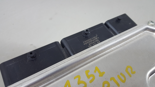 Centralina motor / ECU RENAULT Captur (J5_) Imagem-4