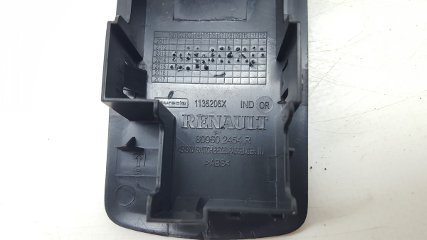 Mando / interruptor elevalunas delantero derecho RENAULT Captur (J5_) Imagem-3