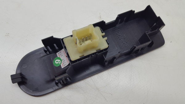 Mando / interruptor elevalunas delantero derecho RENAULT Captur (J5_) Imagem-2