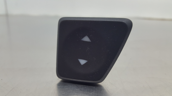 Mando / interruptor elevalunas delantero derecho FIAT 500 (312_)