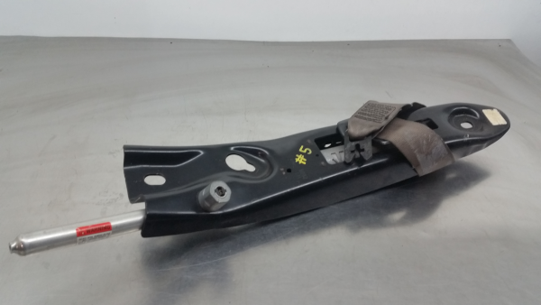 Prétensionneur de ceinture avant gauche VOLVO XC90 I