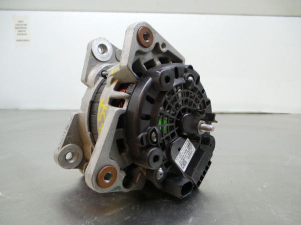 Alternador SEAT Ibiza IV (6J5, 6P1) Imagem-1