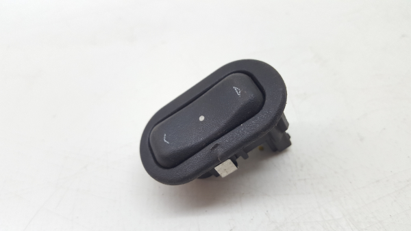 Mando / interruptor elevalunas delantero derecho OPEL Corsa C Imagem-1