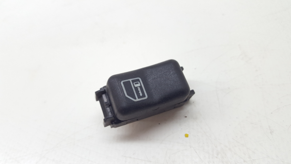 Multifunction control MERCEDES-BENZ Classe C (W202)