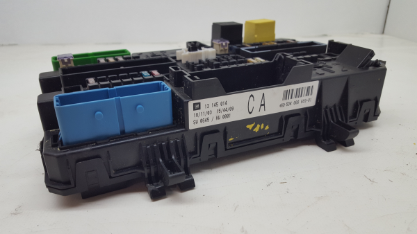 Caixa fusíveis / SAM / BSI OPEL Astra H Hatchback (L48) Imagem-1