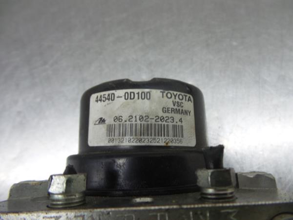 ABS TOYOTA Yaris (_P13_) Imagem-2