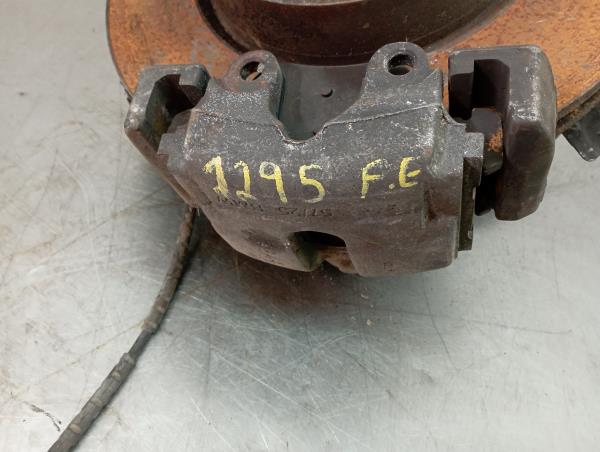 Pinça travão / maxila de travão frente esquerda BMW X3 (E83)