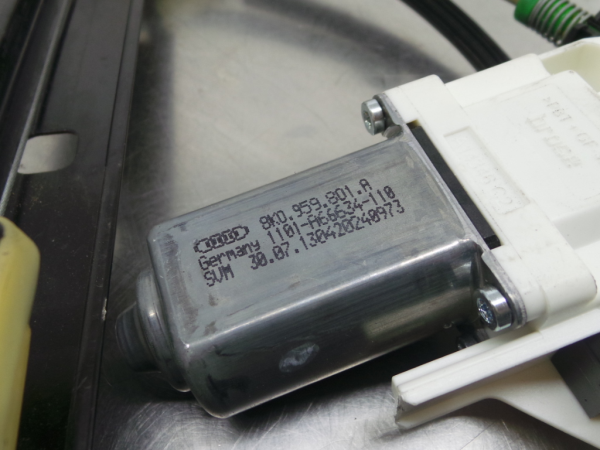 Lève-vitre avant gauche AUDI A4 Avant (8K5, B8) Imagem-2