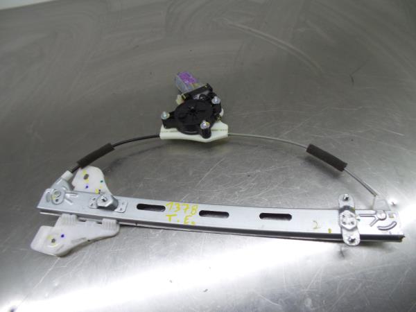 Elevador vidros trás esquerdo HYUNDAI i20 (GB)