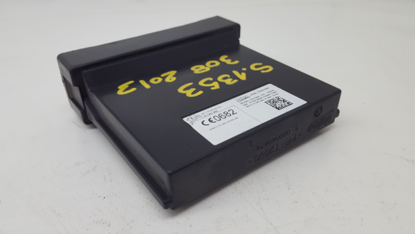 Modulo / Centralina comfort PEUGEOT 308 II Imagem-2