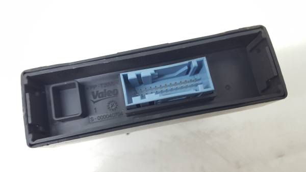 Modulo / Centralina comfort PEUGEOT 308 II Imagem-4