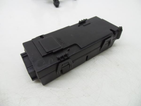 Modulo / Centralina comfort PEUGEOT 308 (4A_, 4C_) Imagem-2